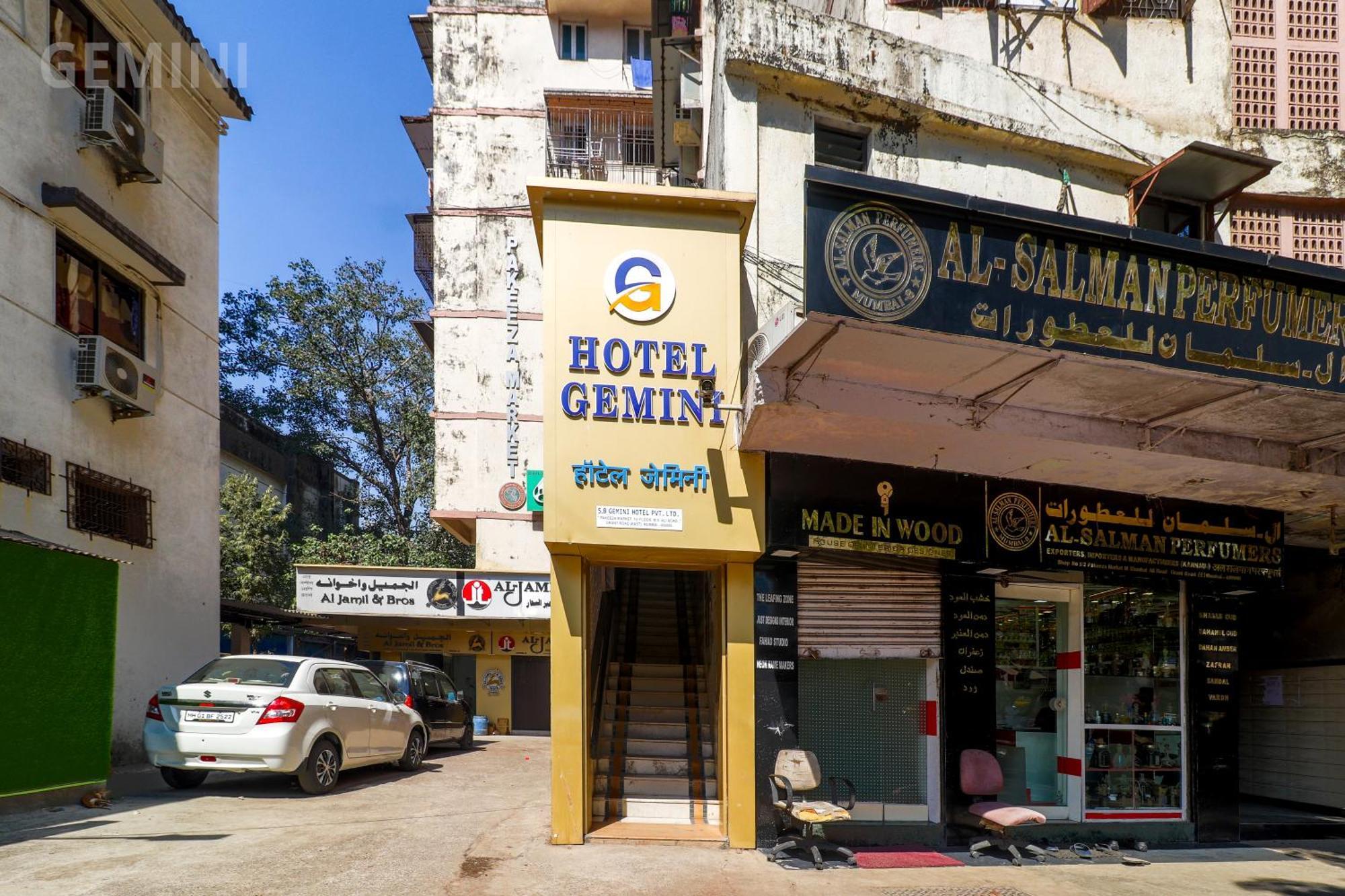 Hotel Gemini Мумбаи Экстерьер фото