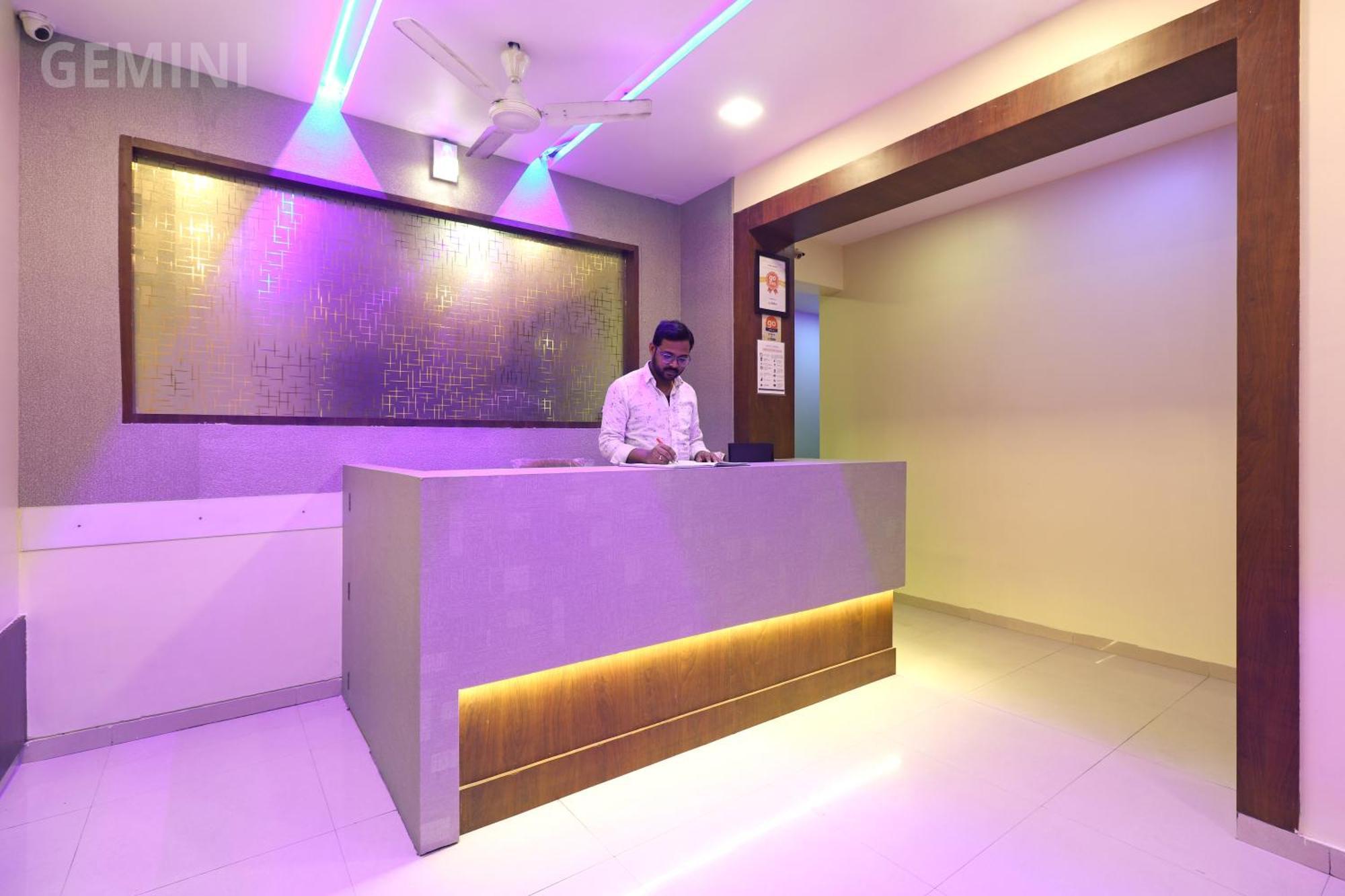 Hotel Gemini Мумбаи Экстерьер фото